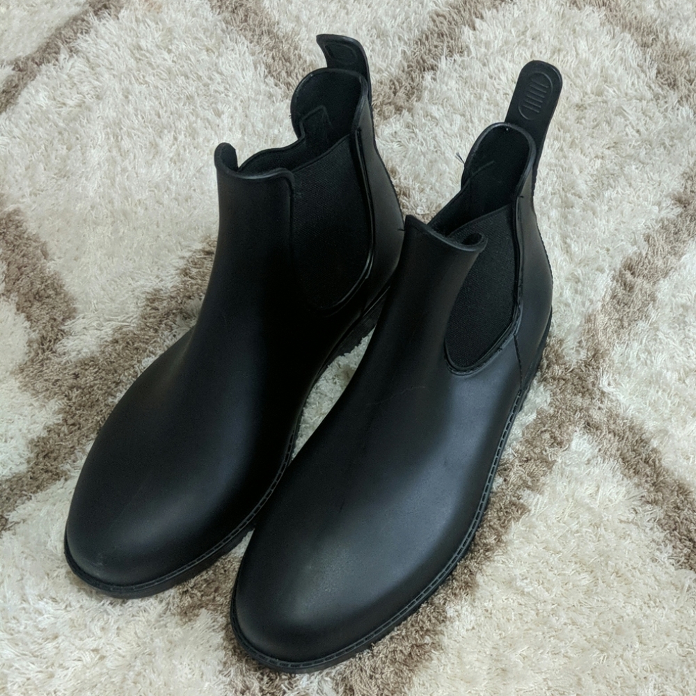 Rainboots